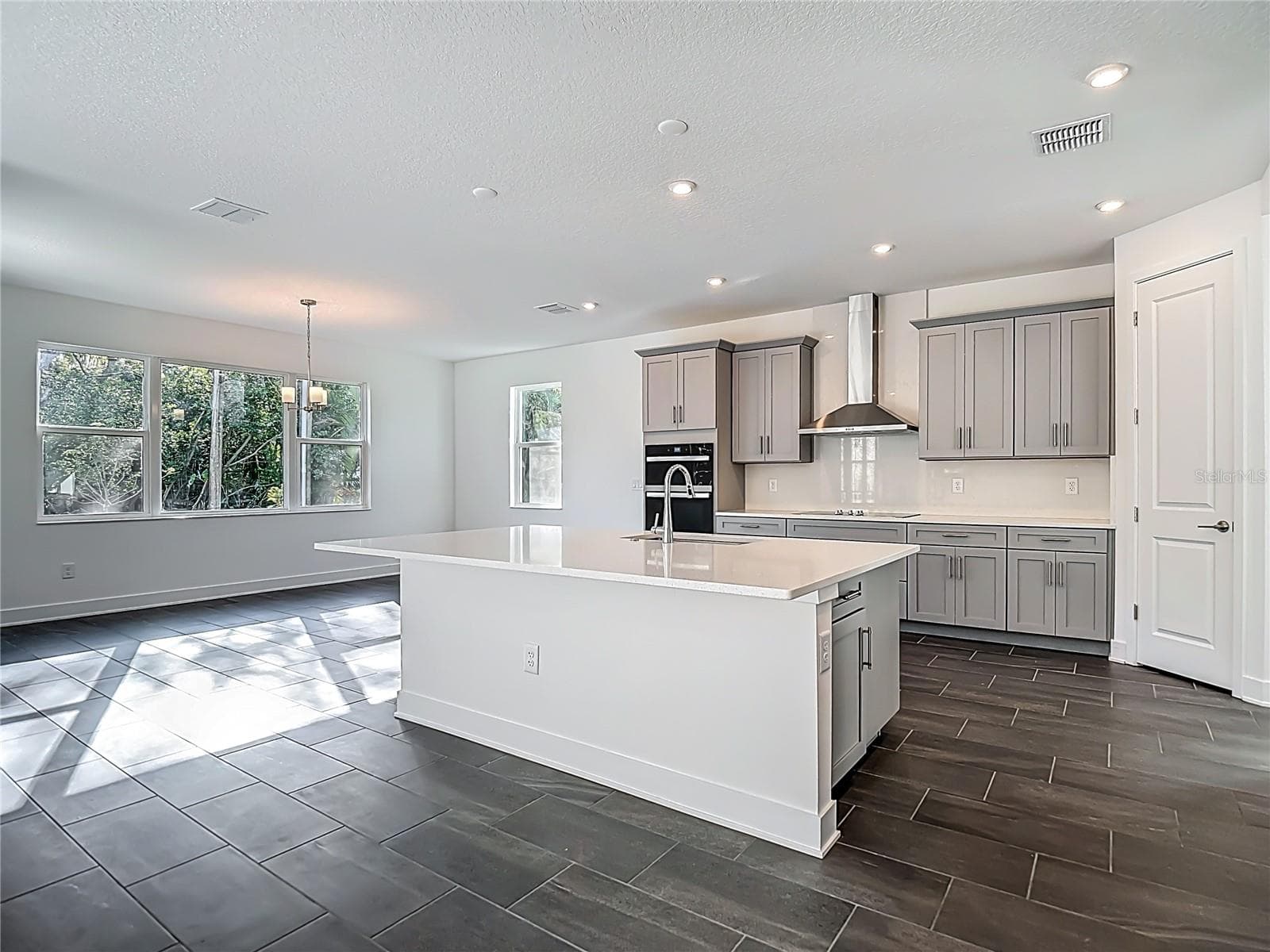 open kitchen - 410 S WEST SHORE BLVD, TAMPA