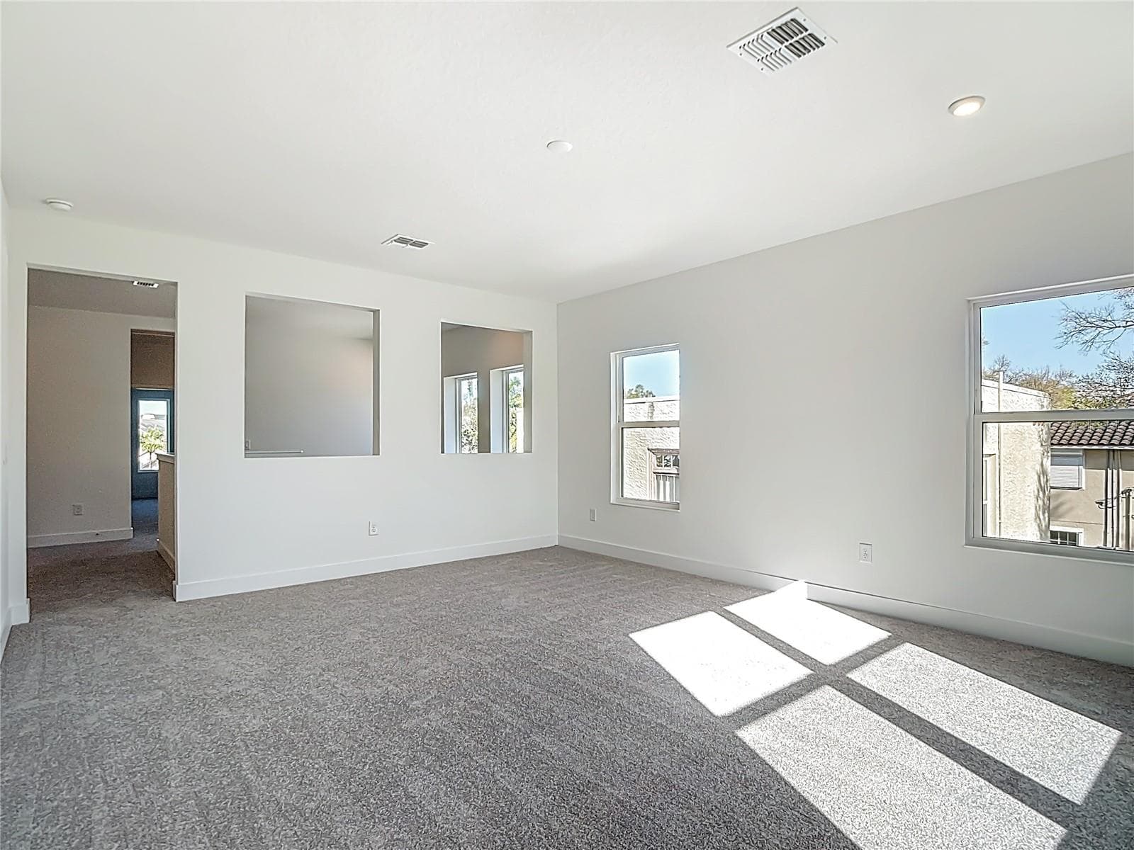 Living hall second floor - 410 S WEST SHORE BLVD, TAMPA