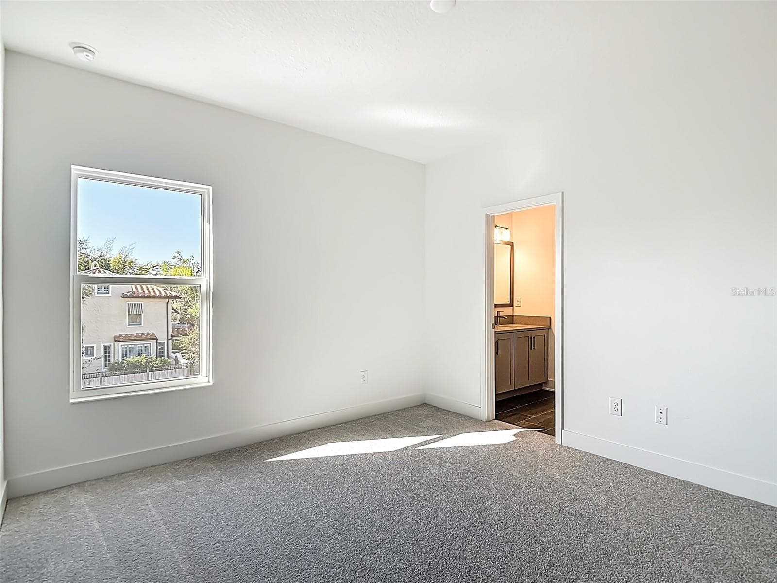 Single Family Residence at 410 S WEST SHORE BLVD, TAMPA, photo 57 of 93