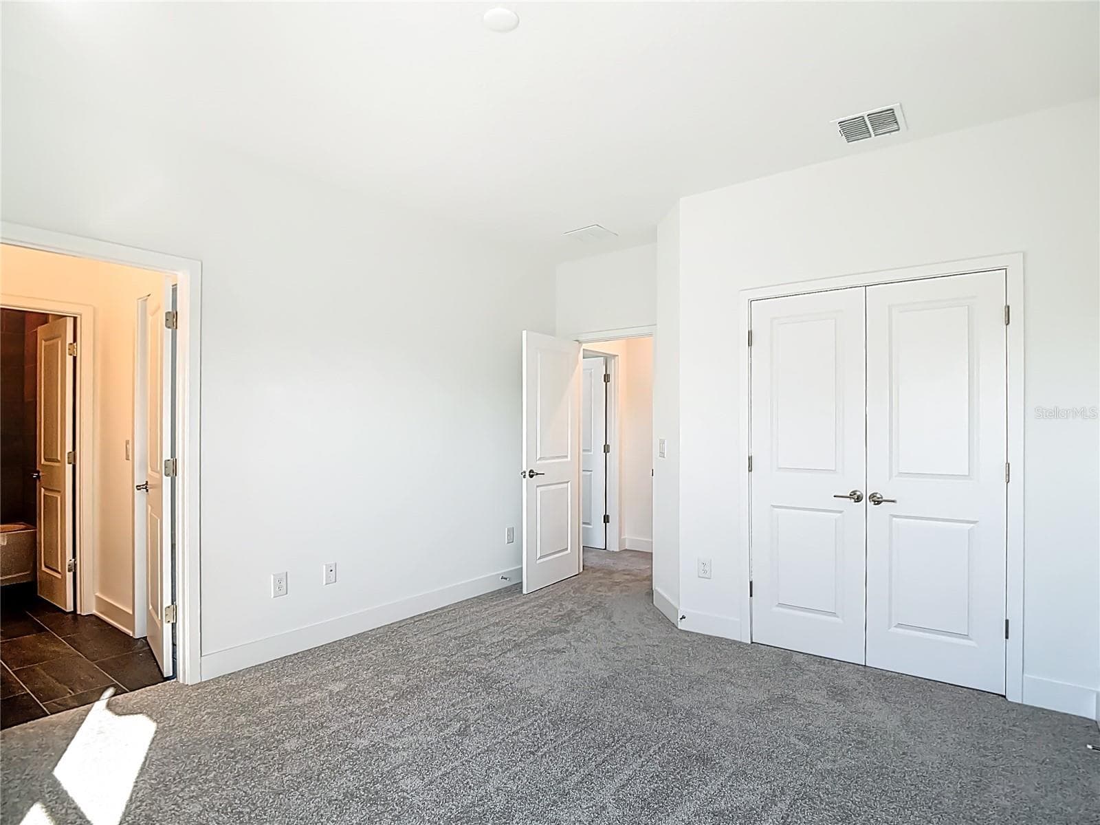 Single Family Residence at 410 S WEST SHORE BLVD, TAMPA, photo 58 of 93