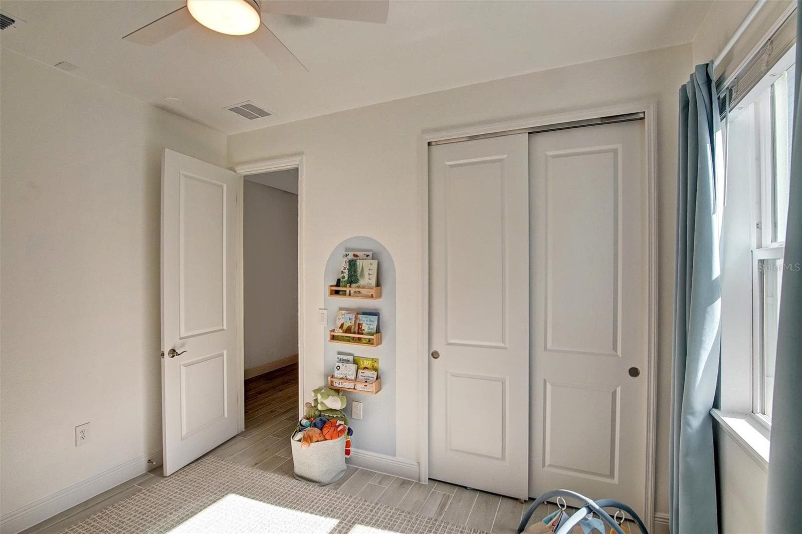 Single Family Residence at 2121 DIVOT DR, DAYTONA BEACH, photo 17 of 29