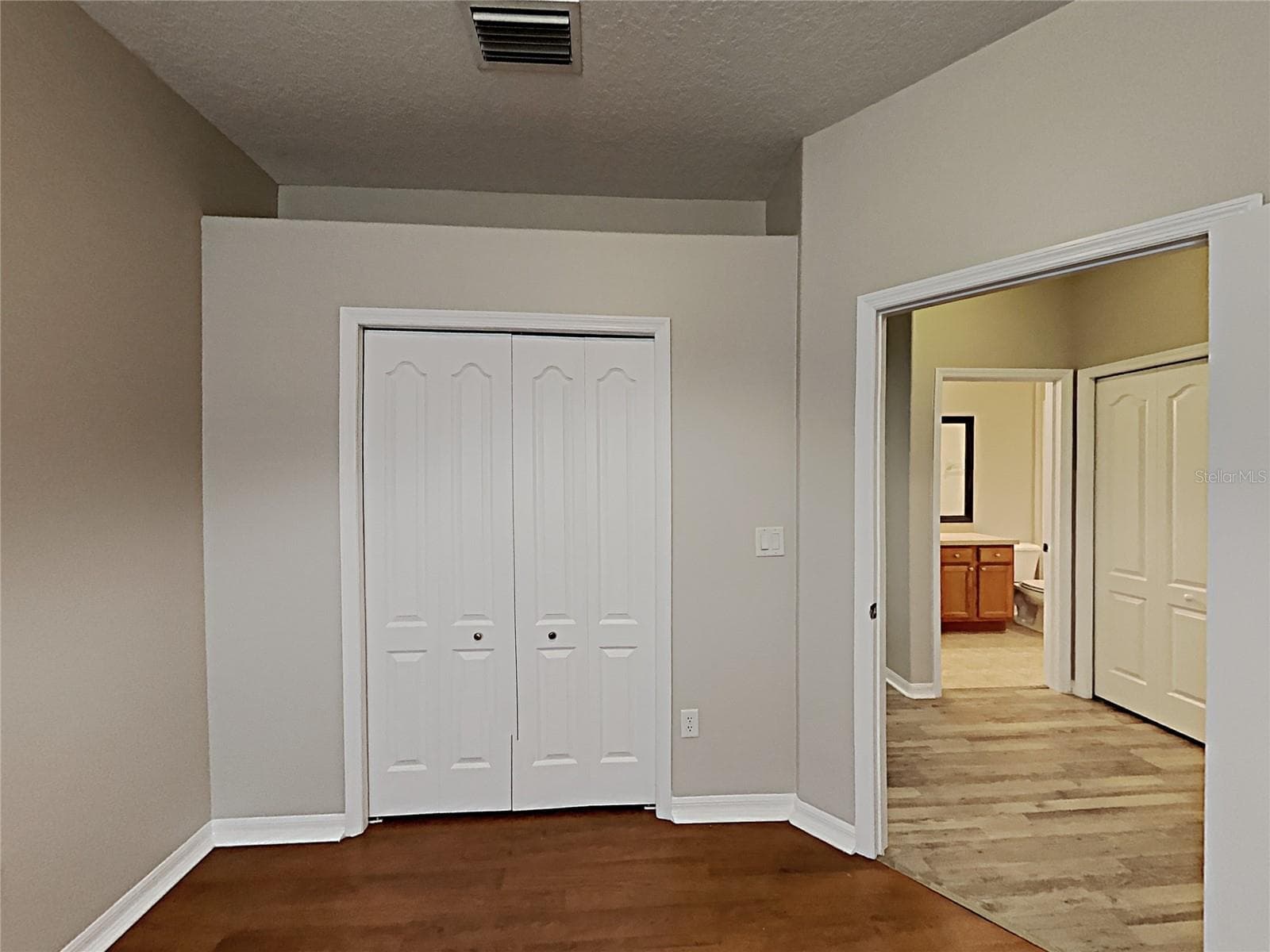 Single Family Residence at 4020 LANGDRUM DR, WESLEY CHAPEL, photo 13 of 24