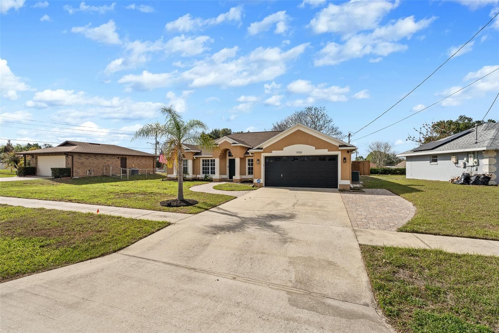 Single Family Residence at 1928 EDEN DR, DELTONA, photo 2 of 44