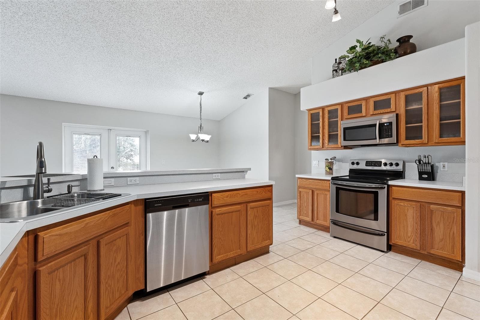 Single Family Residence at 1928 EDEN DR, DELTONA, photo 18 of 44