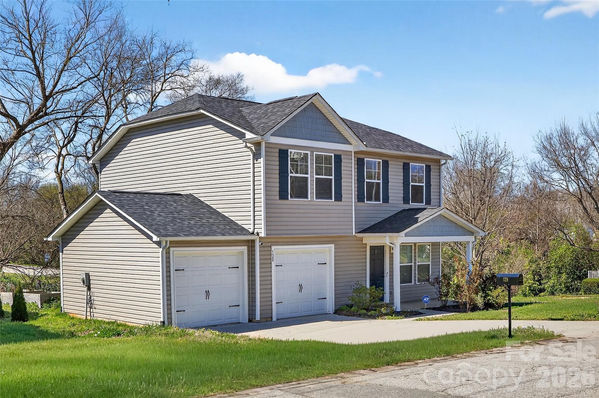 Single Family Residence at 128 Pleasant Hill Street, Lancaster, photo 2 of 26