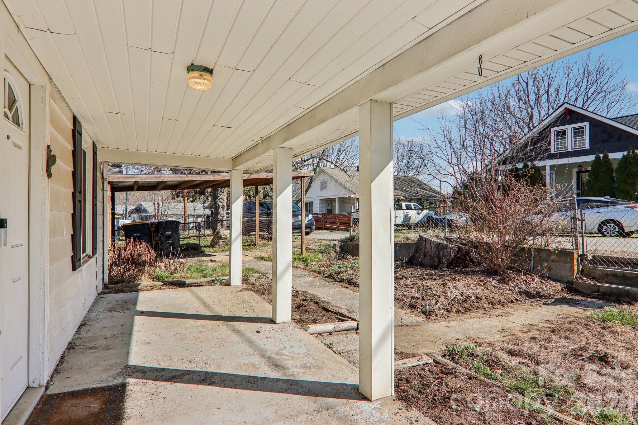Single Family Residence at Asheville, photo 6 of 34