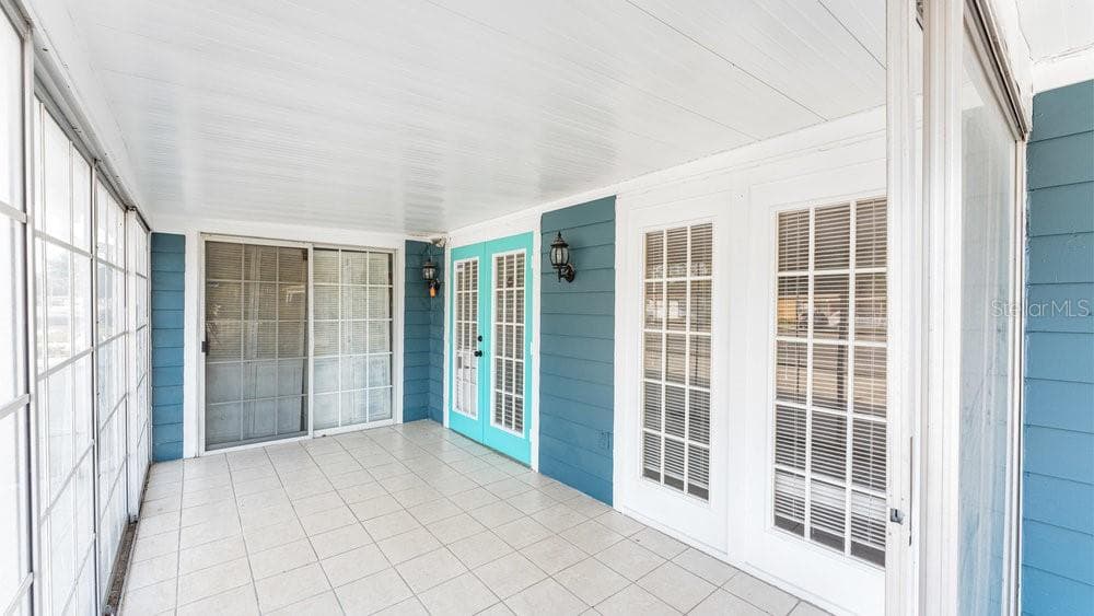 Single Family Residence at 1214 N PINE HILLS RD, ORLANDO, photo 2 of 36