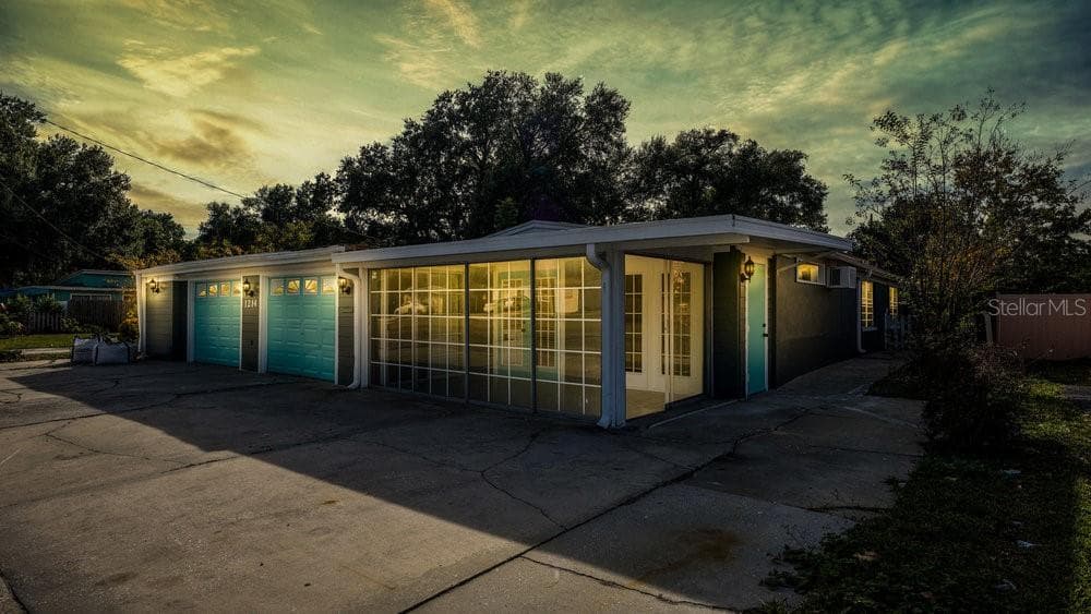 Single Family Residence at 1214 N PINE HILLS RD, ORLANDO, photo 33 of 36