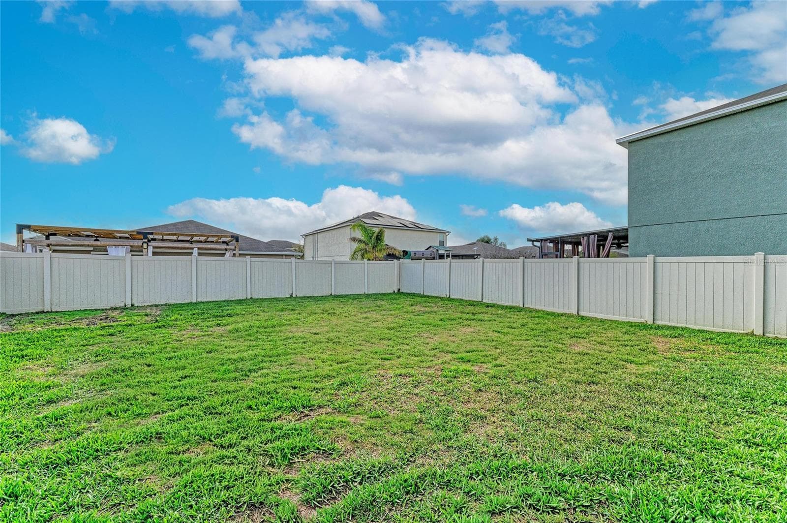 Single Family Residence at 17112 YELLOW PINE ST, WIMAUMA, photo 39 of 48