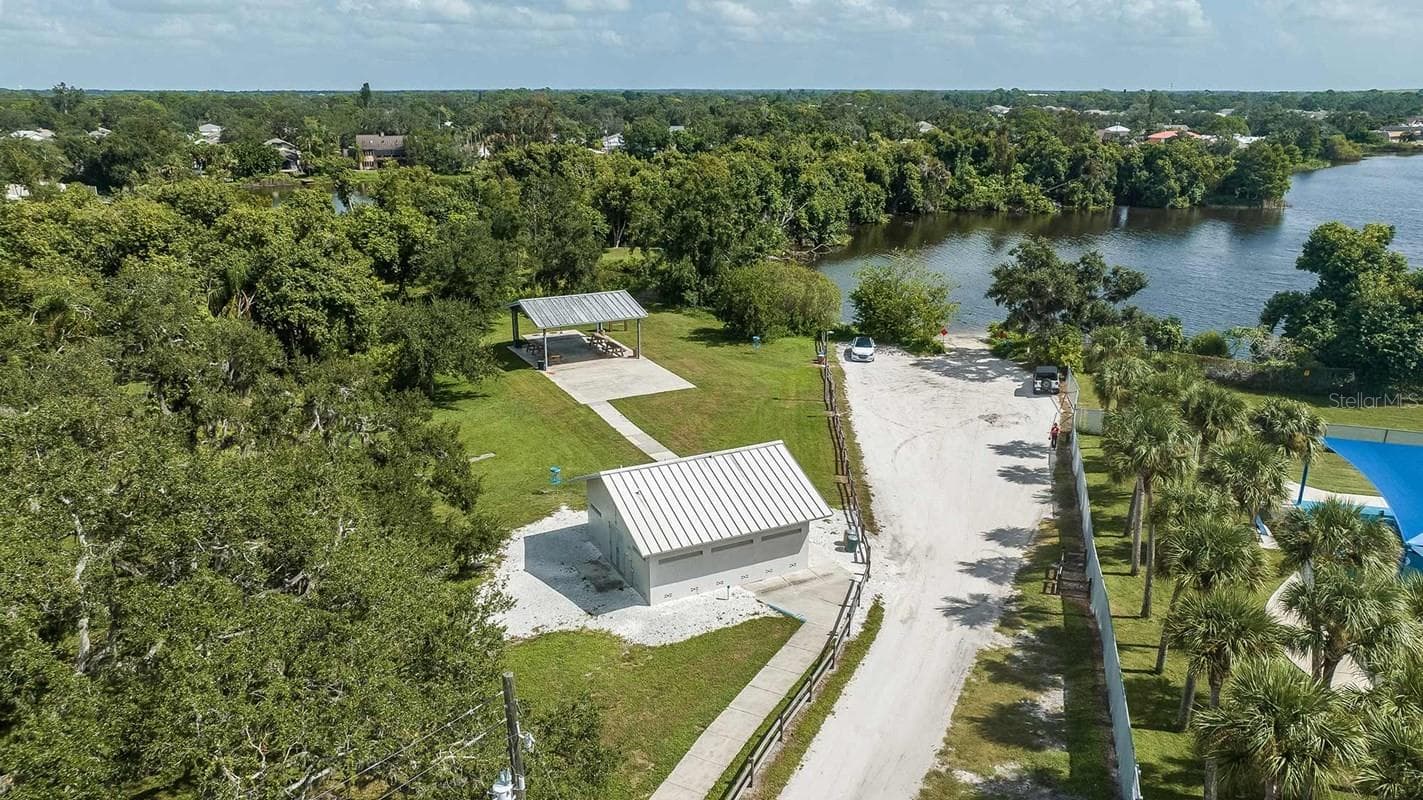Lakeview Park - 6821 CHLOE CT, SARASOTA