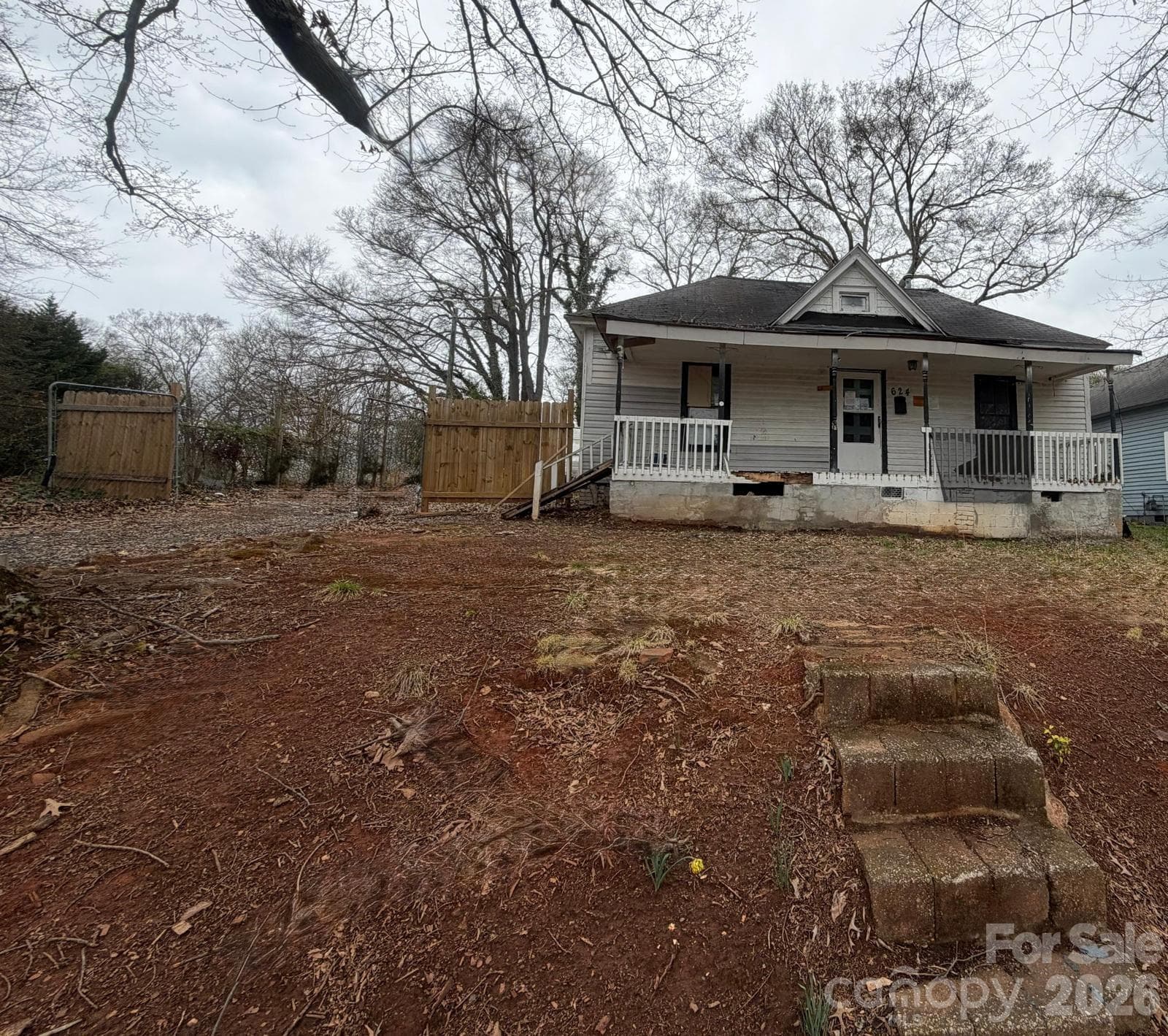 Single Family Residence at 624 N Center Street, Spartanburg, photo 18 of 20