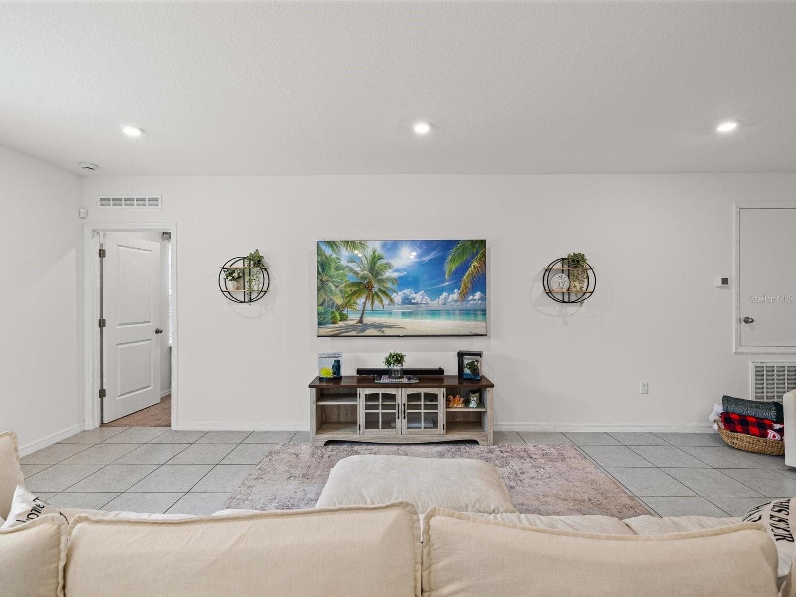 Single Family Residence at 16334 FROST BIRD RD, WEEKI WACHEE, photo 22 of 43