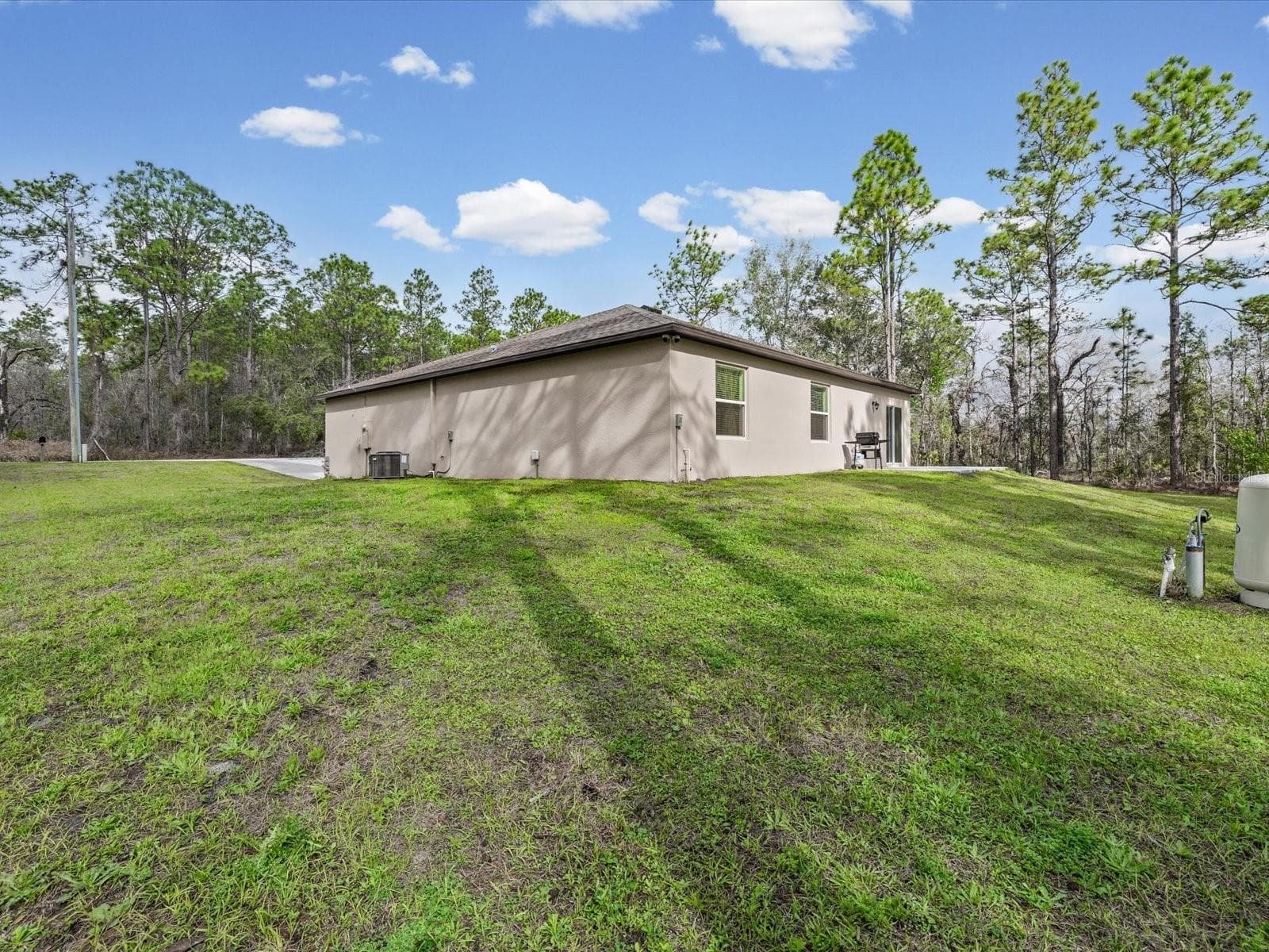Single Family Residence at 16334 FROST BIRD RD, WEEKI WACHEE, photo 37 of 43