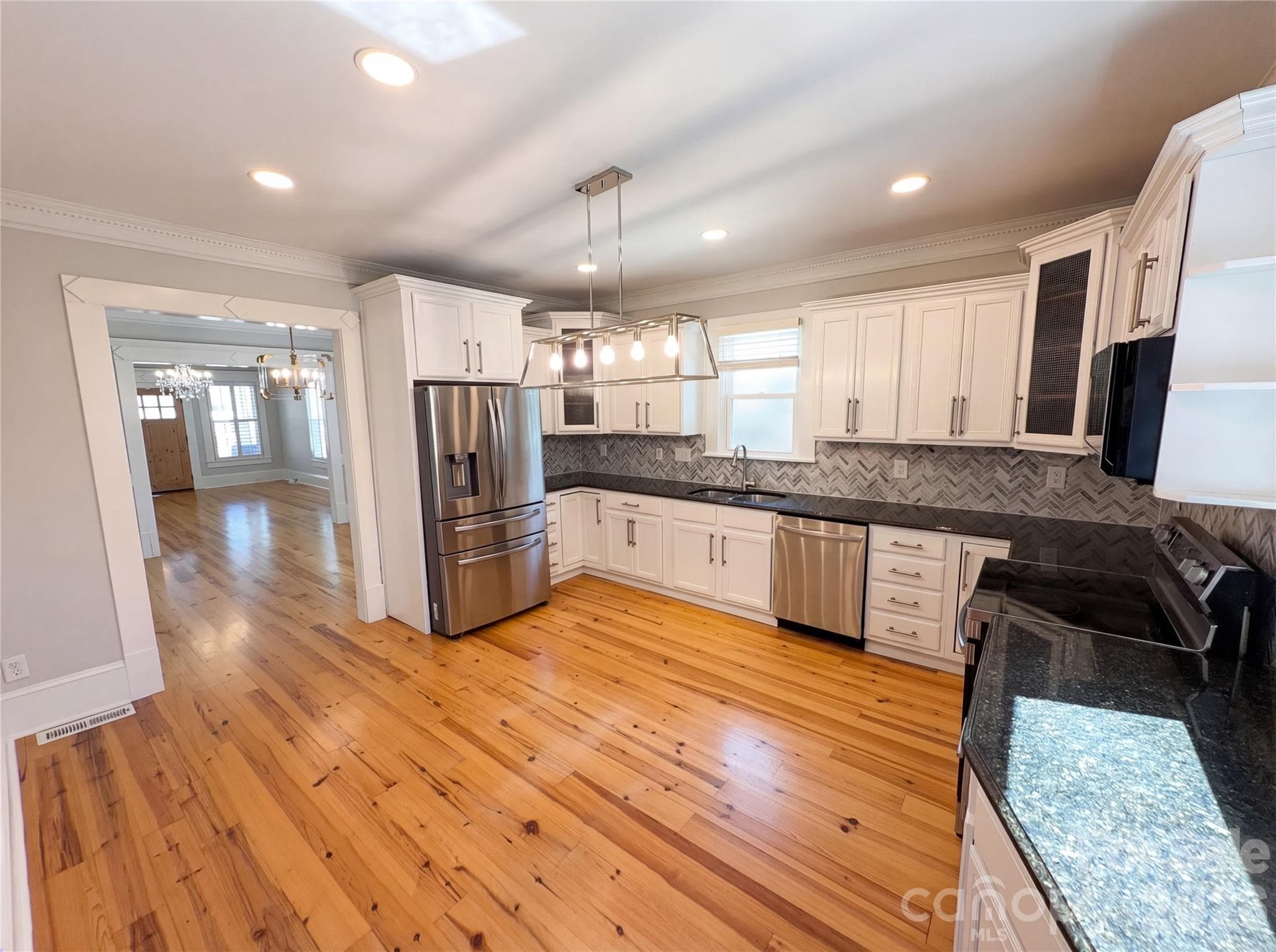 Single Family Residence at 1108 Herrin Avenue, Charlotte, photo 17 of 31