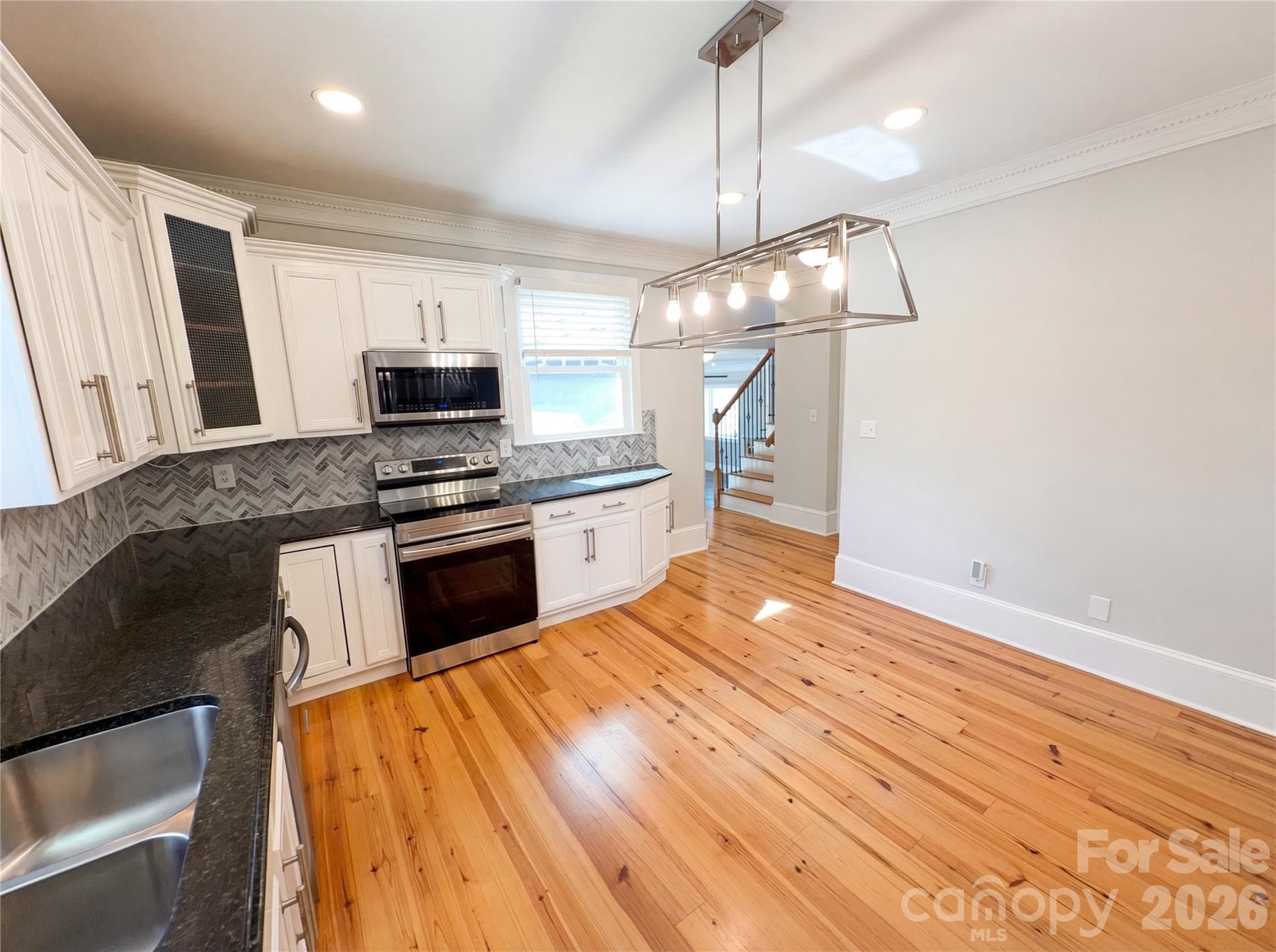 Single Family Residence at 1108 Herrin Avenue, Charlotte, photo 19 of 31