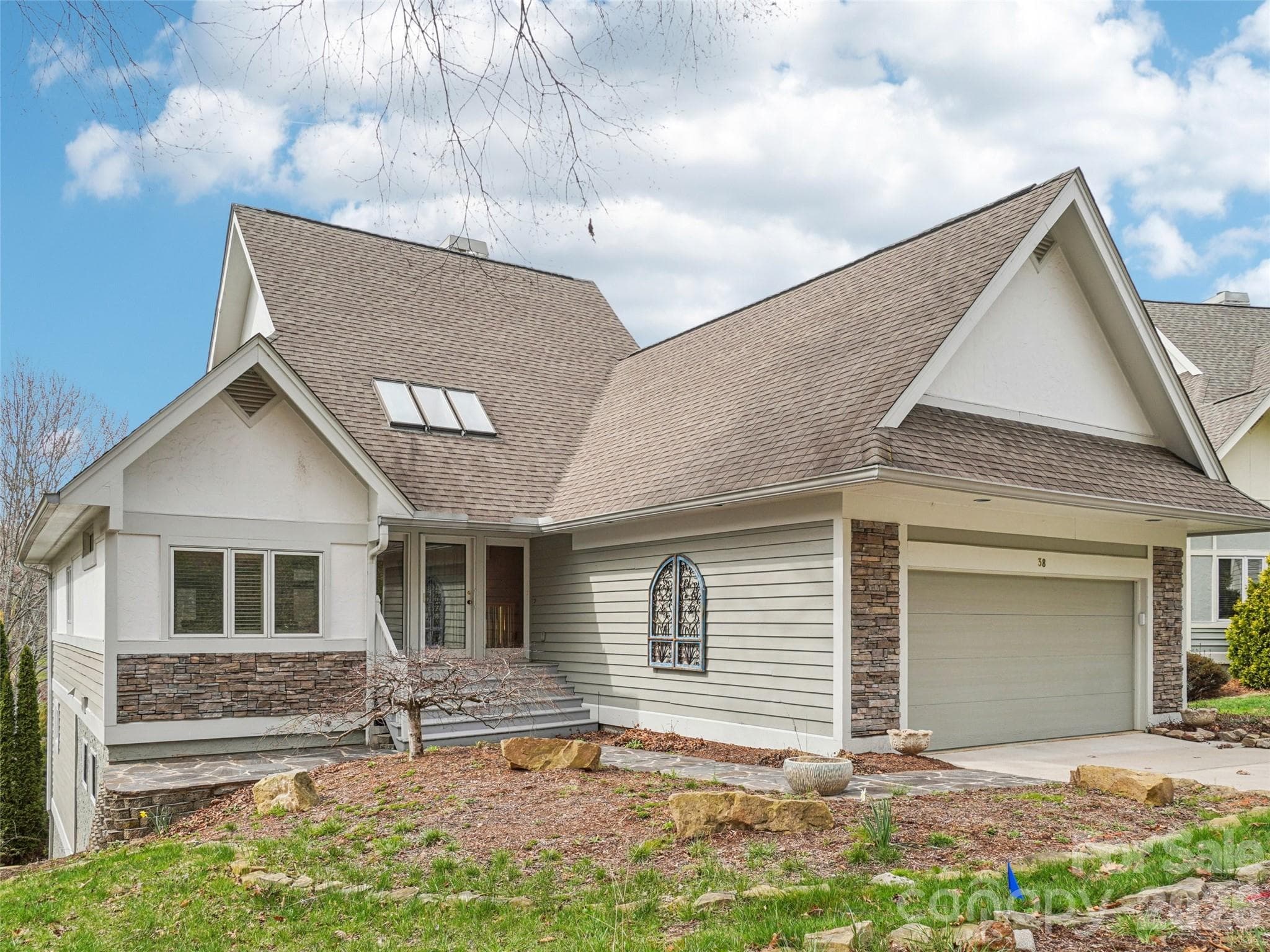 Single Family Residence at Weaverville, photo 2 of 45