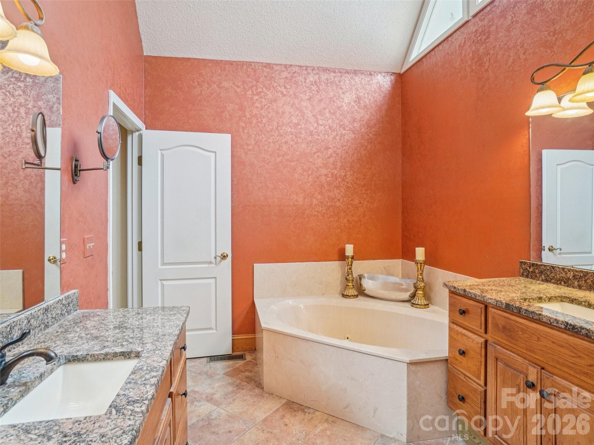 Single Family Residence at 38 Highland Pointe Drive, Weaverville, photo 22 of 45