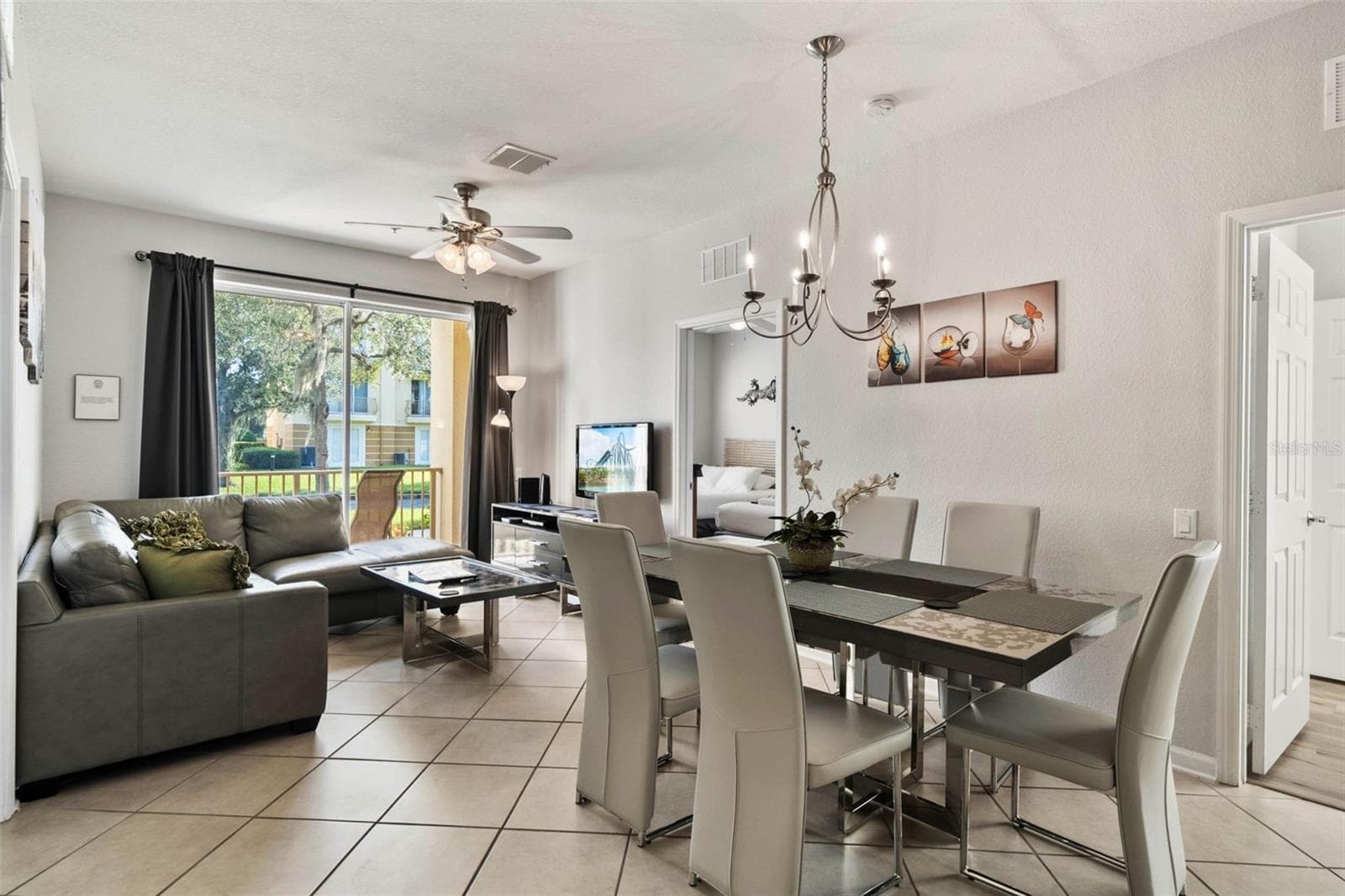 Condominium at 4802 CAYVIEW AVE #10814, ORLANDO, photo 3 of 44