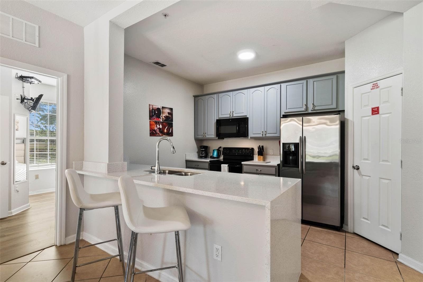 Condominium at 4802 CAYVIEW AVE #10814, ORLANDO, photo 8 of 44