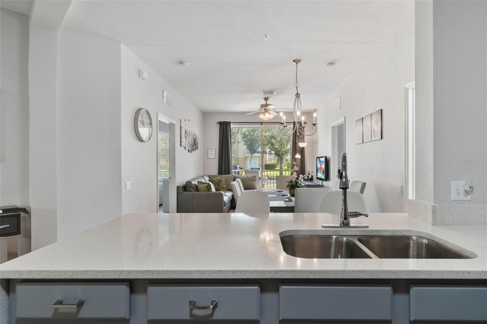 Condominium at 4802 CAYVIEW AVE #10814, ORLANDO, photo 11 of 44