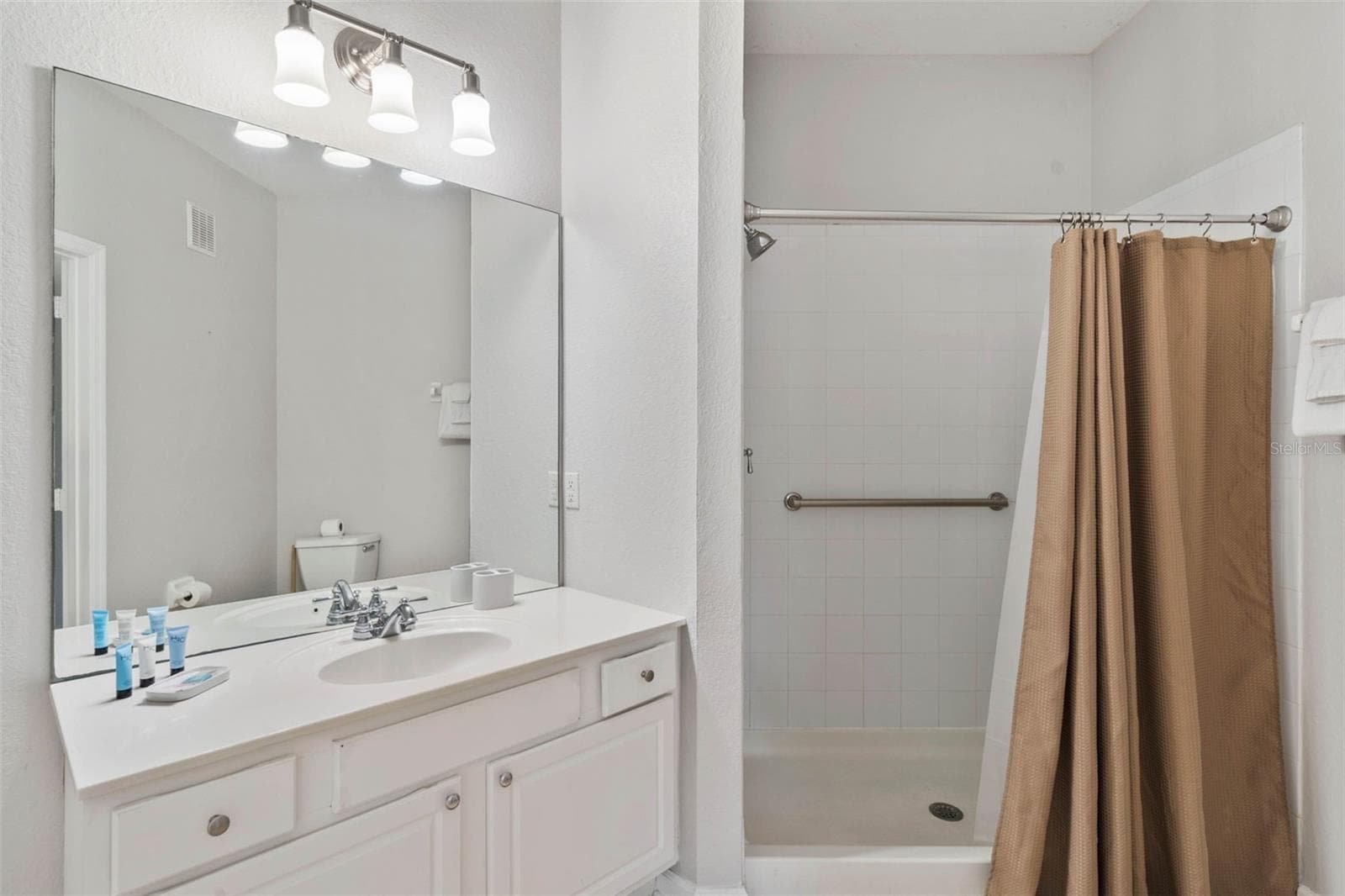 Condominium at 4802 CAYVIEW AVE #10814, ORLANDO, photo 26 of 44