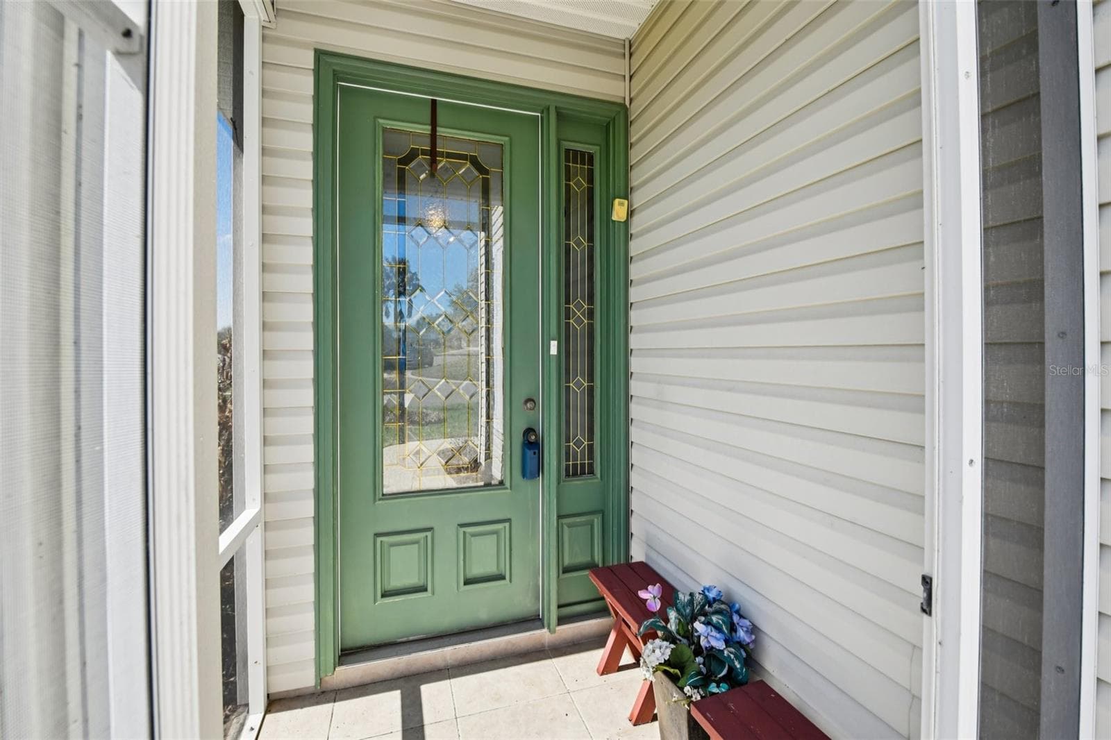 Screened Entry. - 6105 DORY WAY, TAVARES