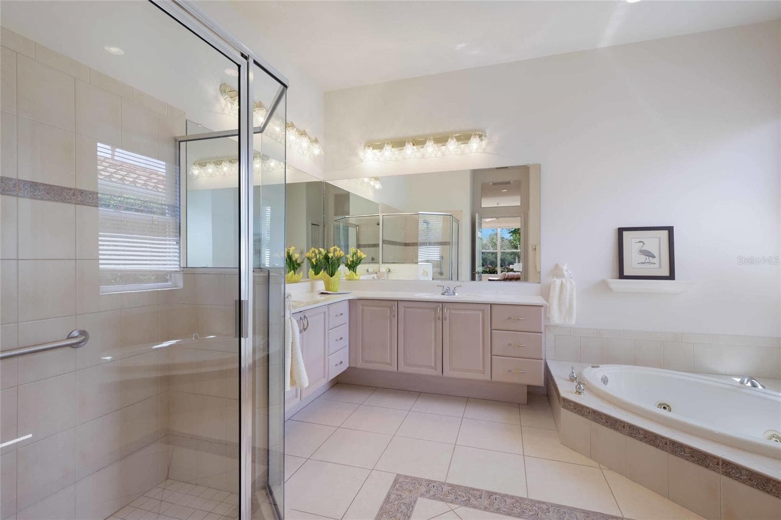 Primary Bath - 8428 MISTY MORNING CT, LAKEWOOD RANCH