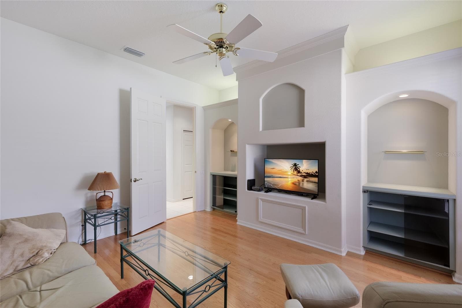 Den/Flex Room with Built-Ins - 8428 MISTY MORNING CT, LAKEWOOD RANCH