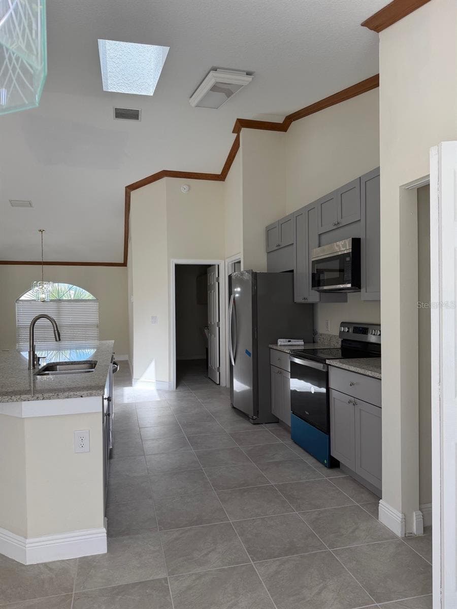 Single Family Residence at 4572 NW 32ND ST, OCALA, photo 4 of 18