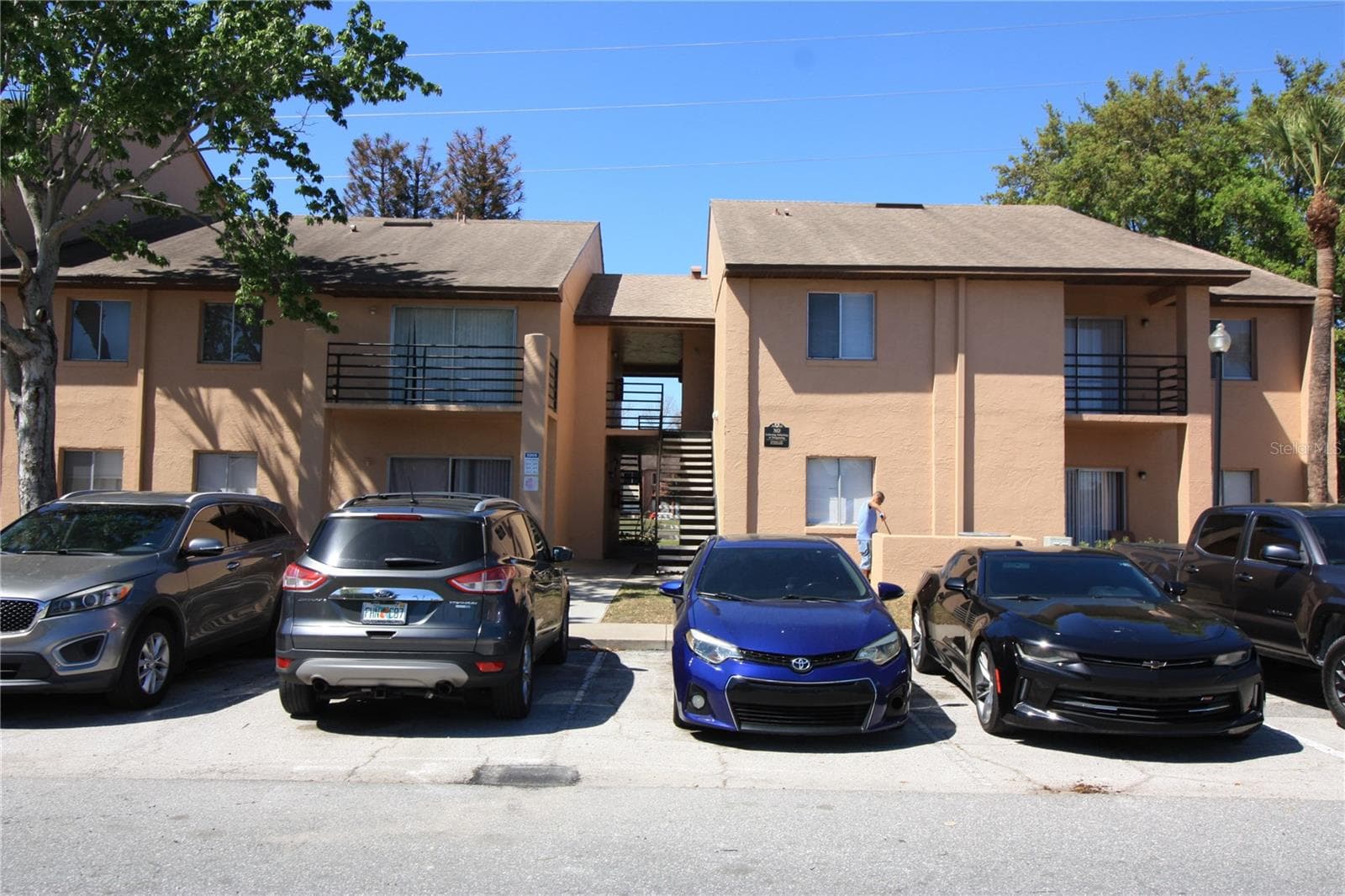 5208 VIA HACIENDA CIR #A201
