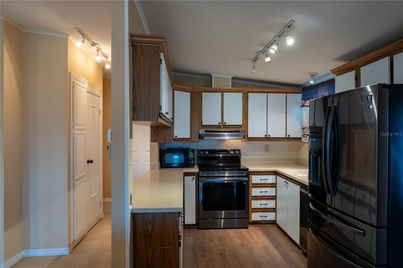 Manufactured Home at 5910 MAJESTIC WAY, PALMETTO, photo 13 of 61