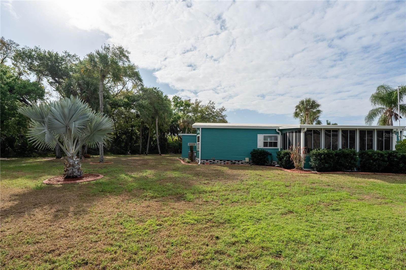 Manufactured Home at 5910 MAJESTIC WAY, PALMETTO, photo 38 of 61