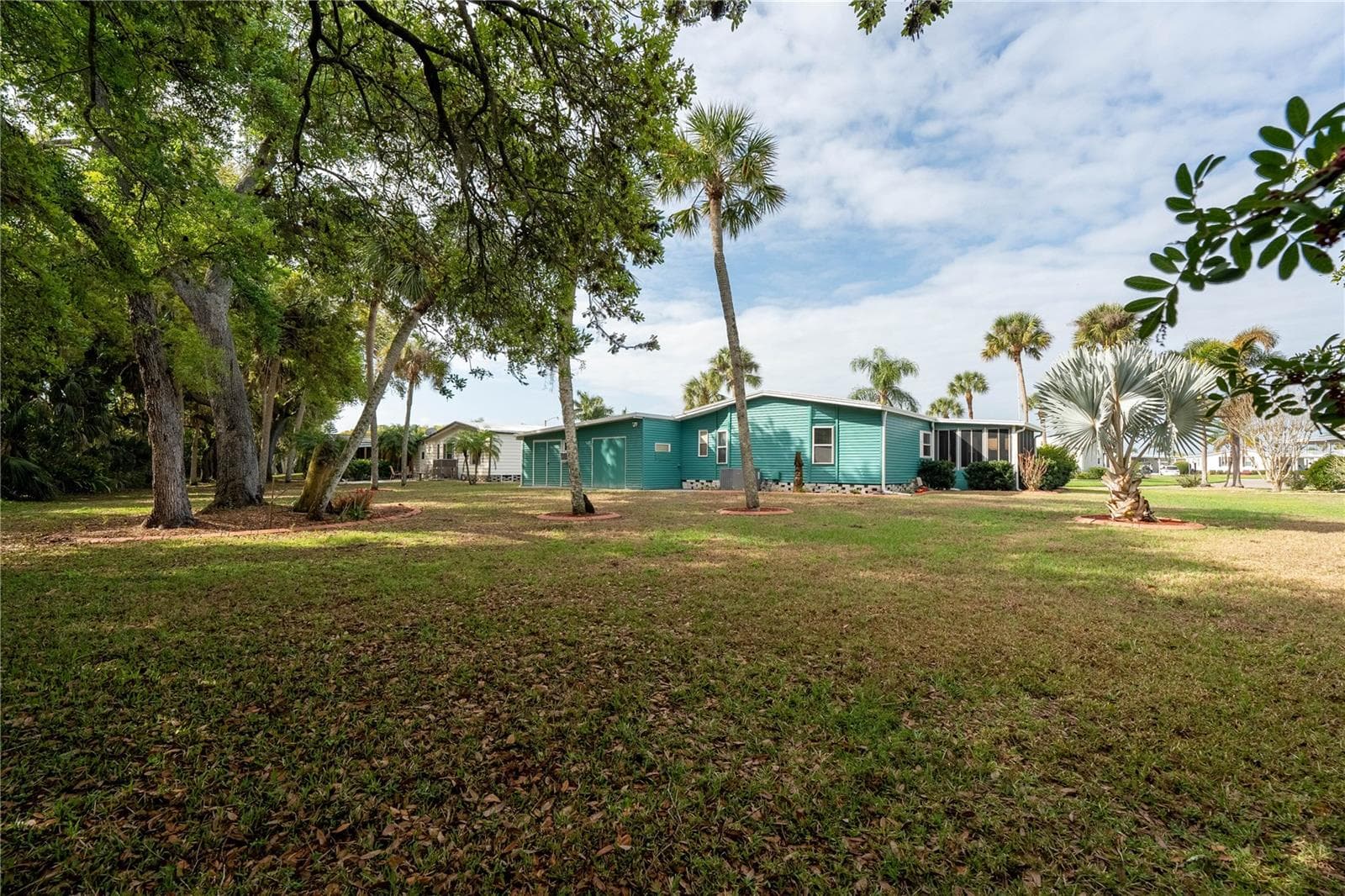 Manufactured Home at 5910 MAJESTIC WAY, PALMETTO, photo 39 of 61