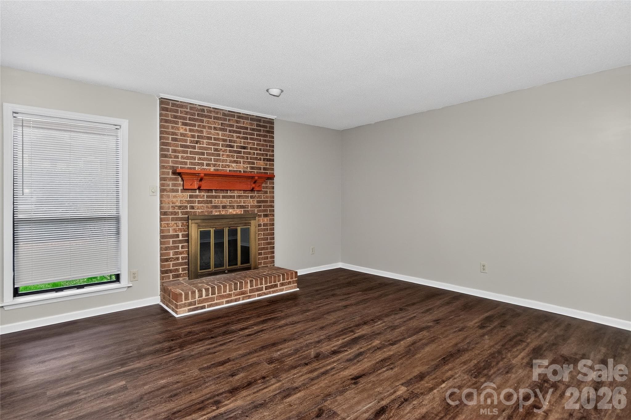 Condominium at Charlotte, photo 5 of 18