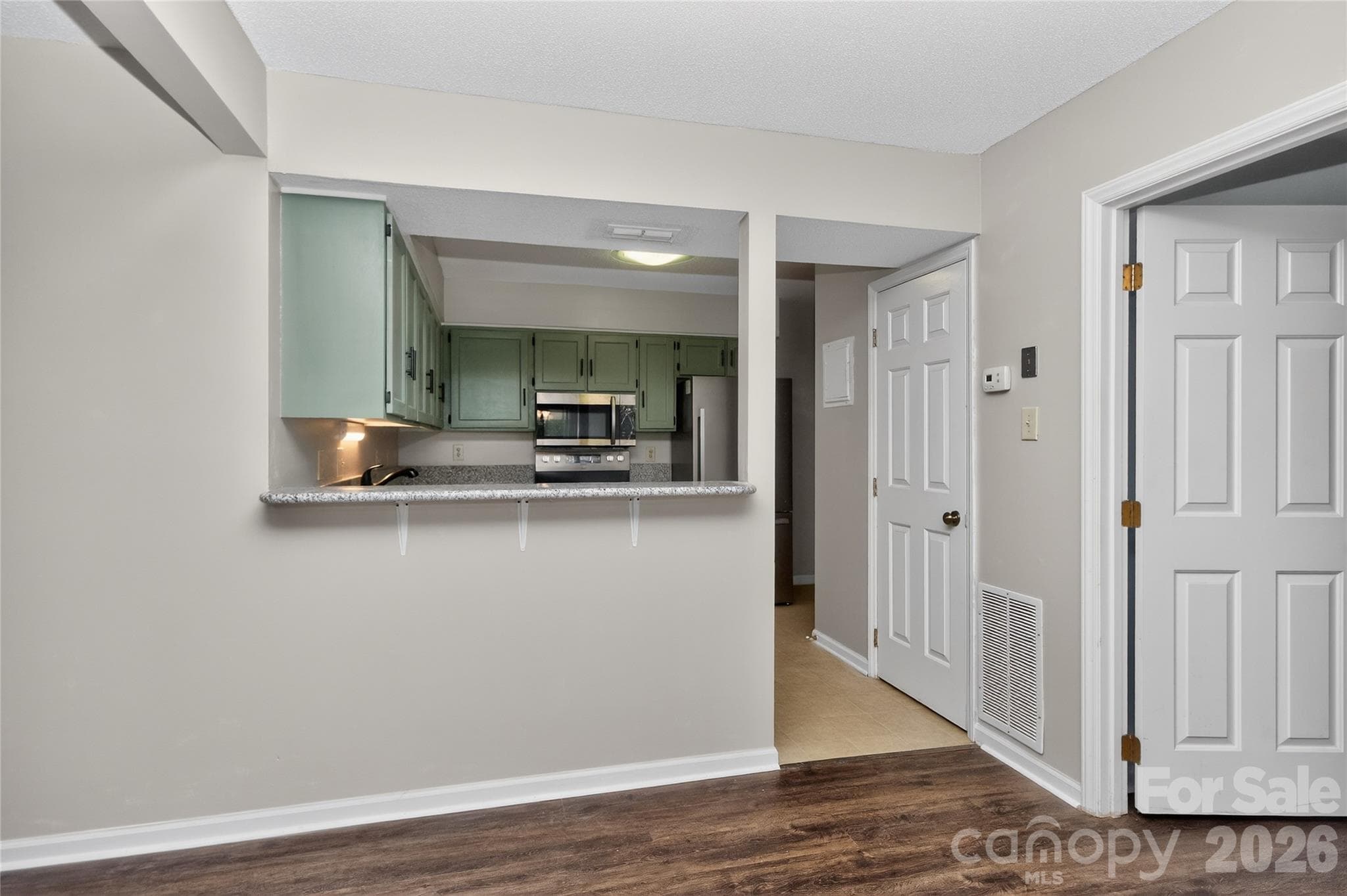 Condominium at Charlotte, photo 9 of 18