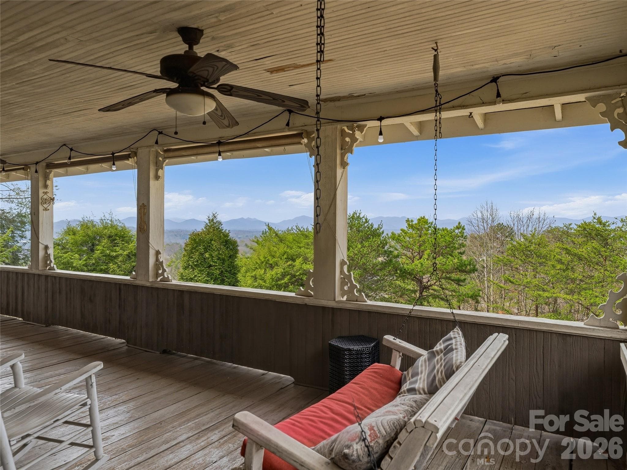 Single Family Residence at Weaverville, photo 3 of 48