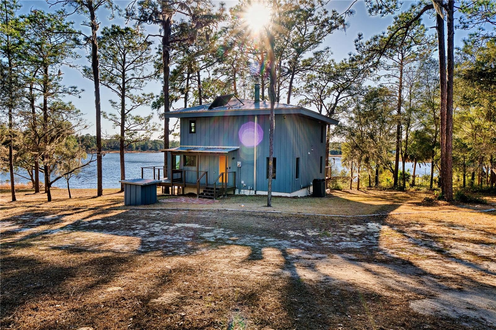 Single Family Residence at 123 MASON LAKE TRL, HAWTHORNE, photo 47 of 50