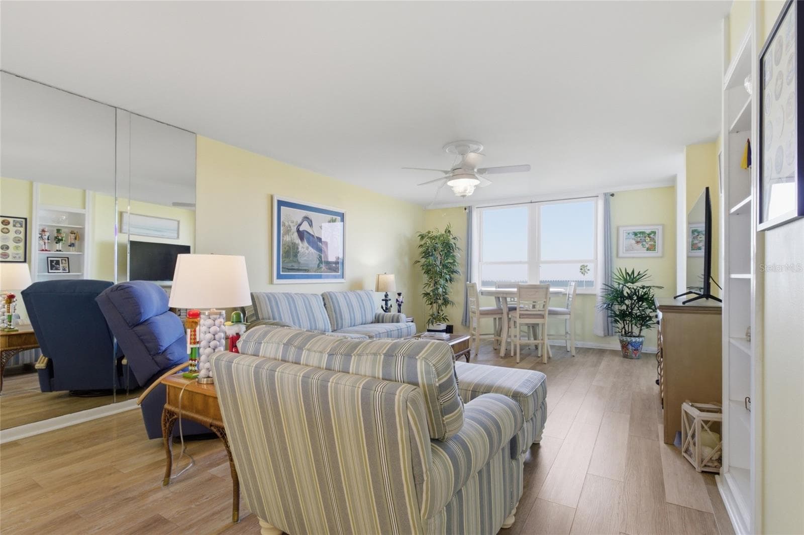 Spacious Living Room & Dining Area - 2616 COVE CAY DR #502, CLEARWATER