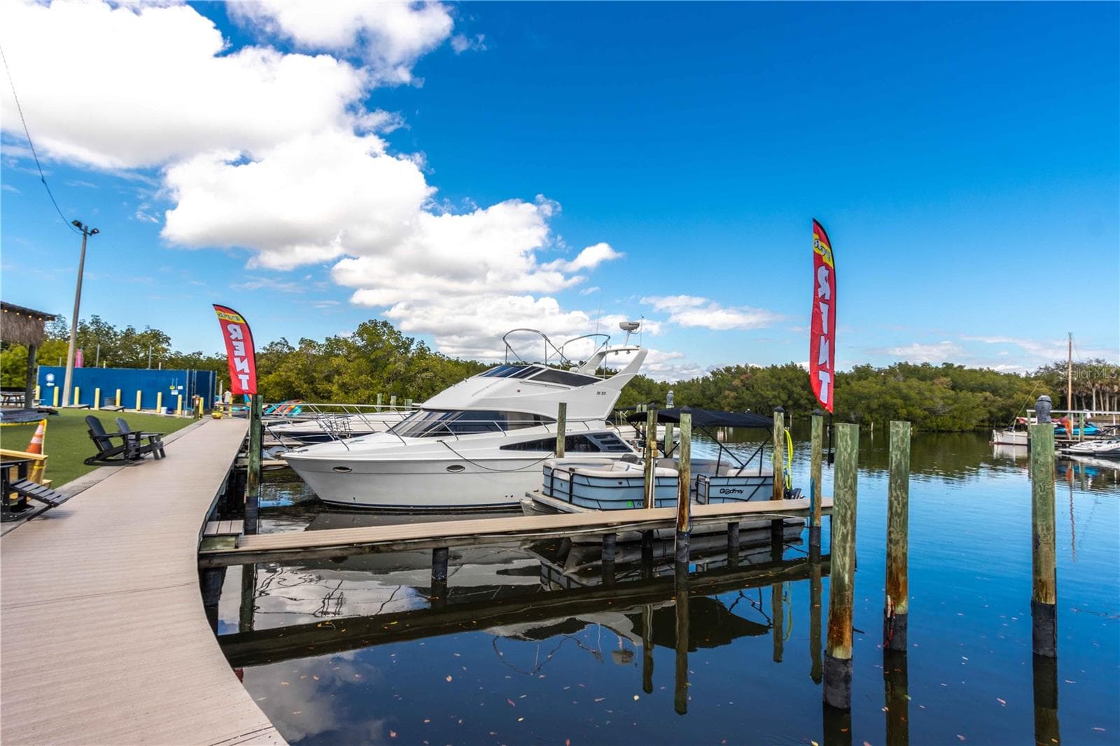 Marina with boat, kayak and jet ski rentals! - 2616 COVE CAY DR #502, CLEARWATER