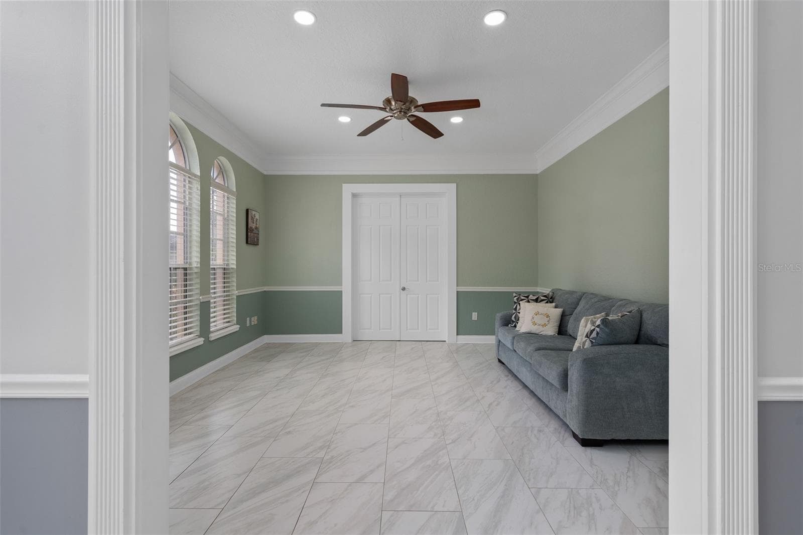 Formal Living Room - 9057 BALMORAL MEWS SQ, WINDERMERE