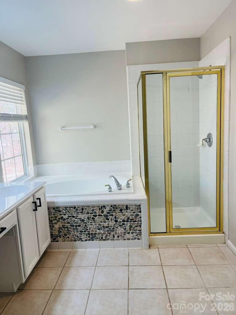 Single Family Residence at 4630 Appley Mead Lane, Charlotte, photo 18 of 29