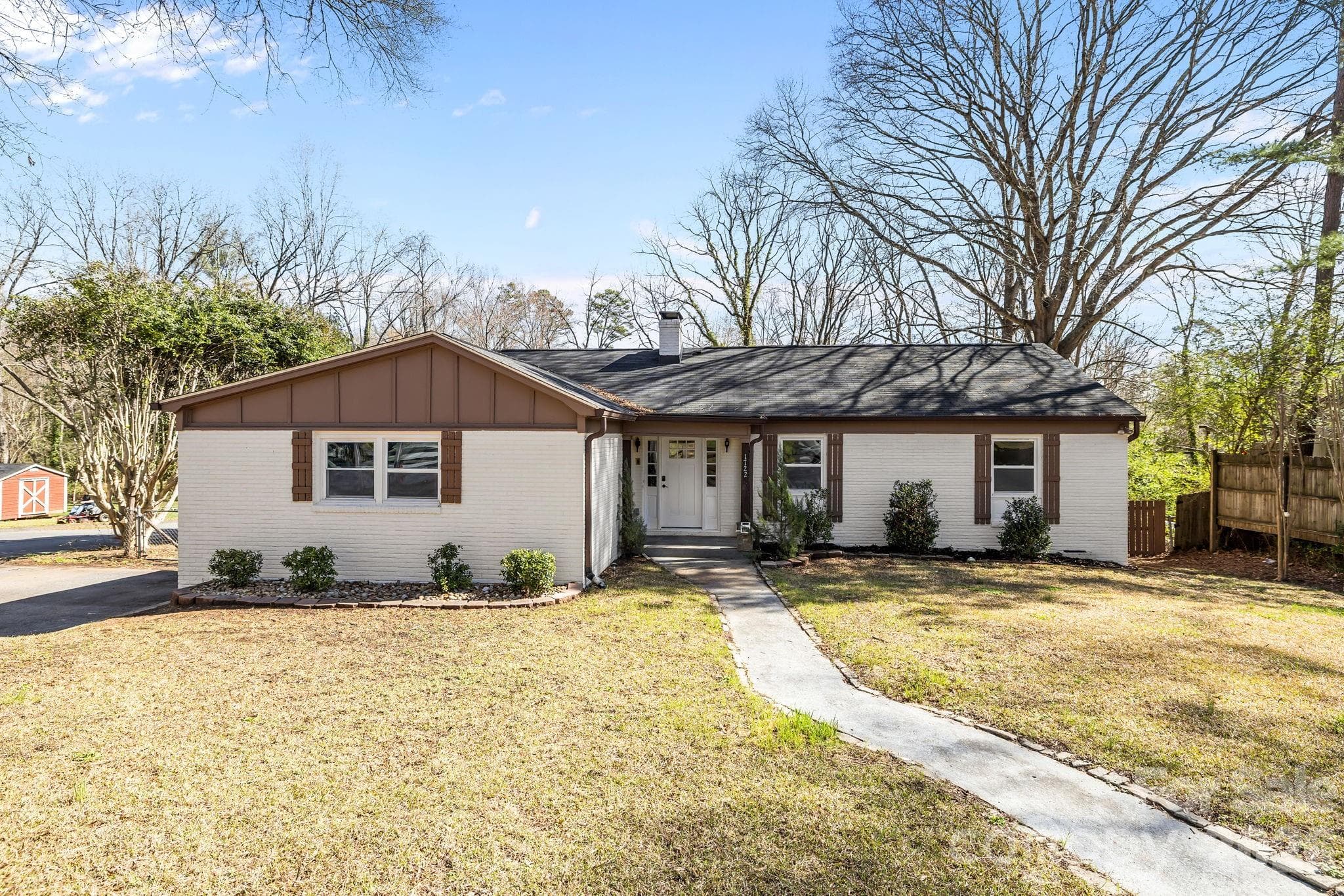 Single Family Residence at Gastonia, photo 2 of 37
