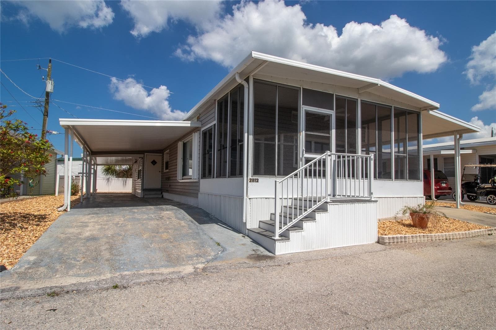 2812 14TH ST W