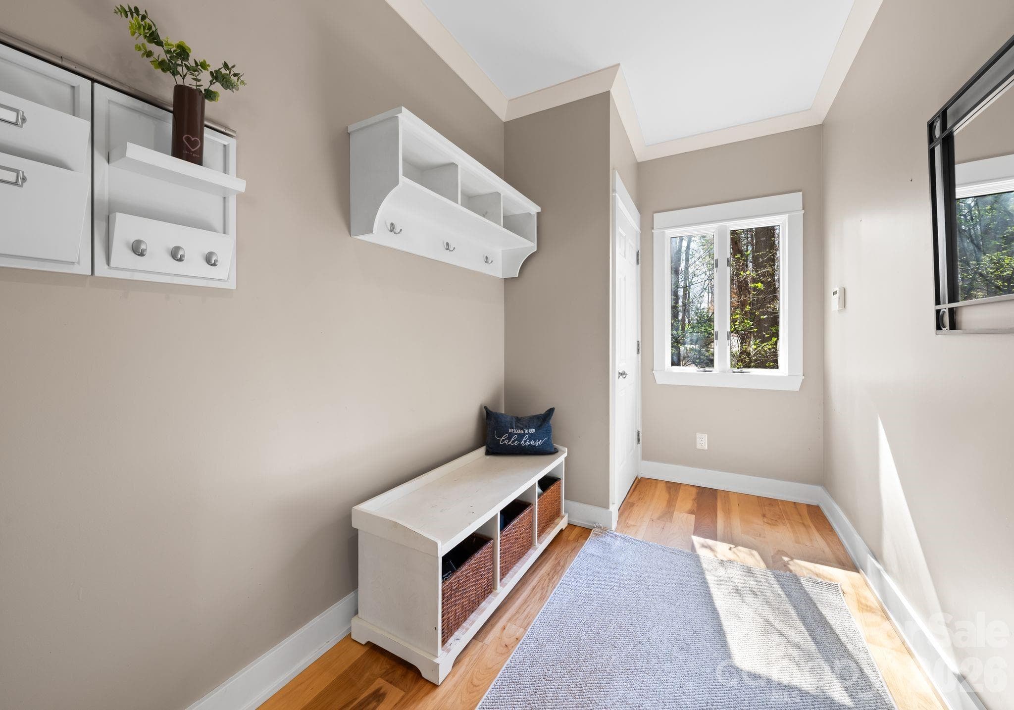 Mud Room - 16208 Weatherly Way, Huntersville