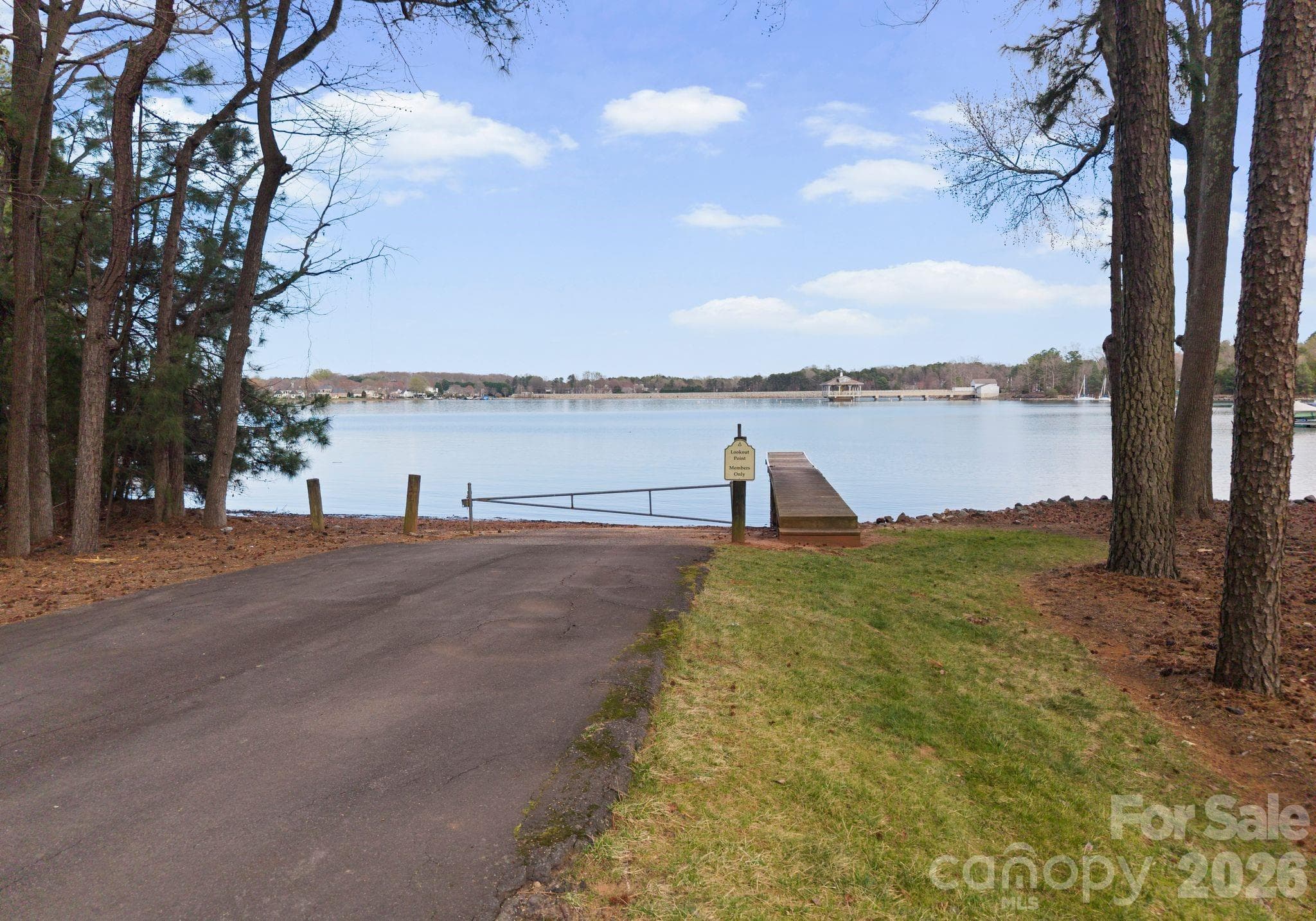 Private Neighborhood Launch - 16208 Weatherly Way, Huntersville