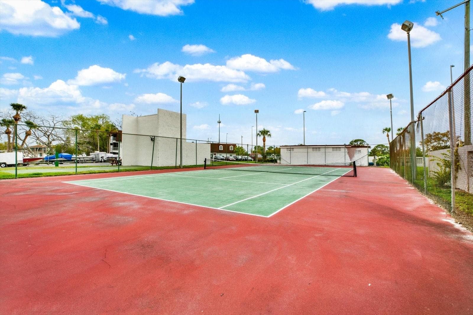 Tennis court - 9130 TUDOR DR #M105, TAMPA