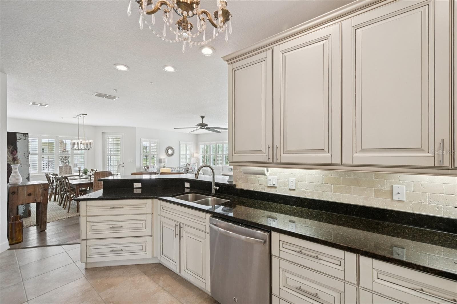 Condominium at 3420 77TH ST W #101, BRADENTON, photo 13 of 41