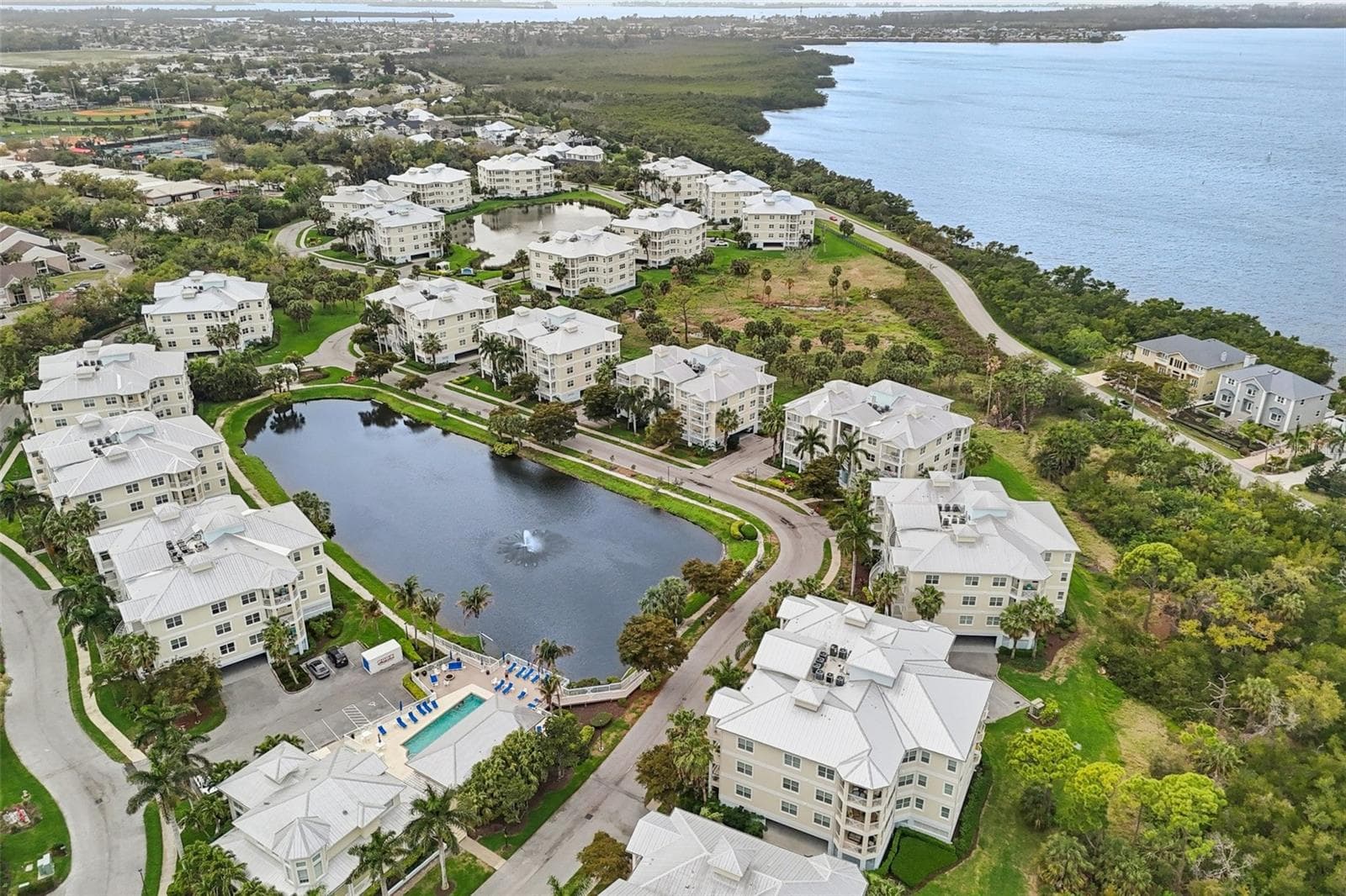 Condominium at 3420 77TH ST W #101, BRADENTON, photo 34 of 41