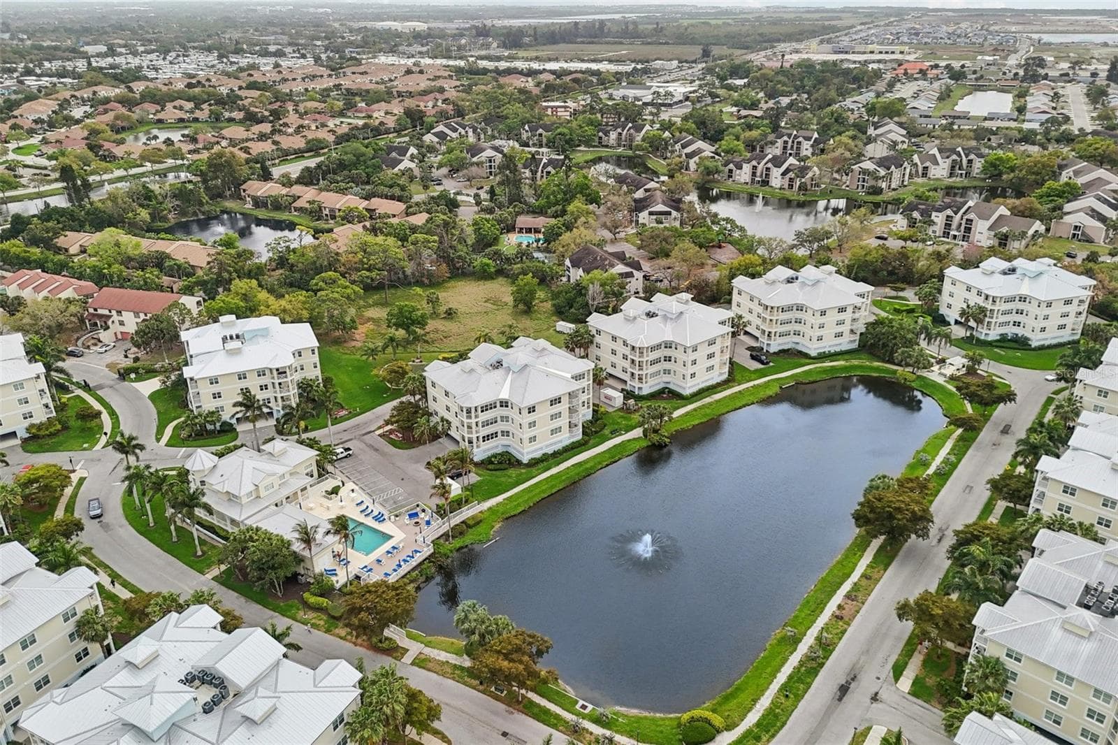 Condominium at 3420 77TH ST W #101, BRADENTON, photo 35 of 41