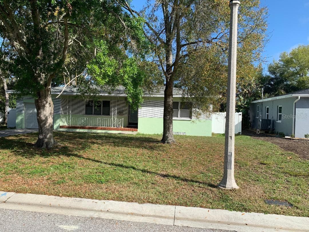 362 FOSTER LN